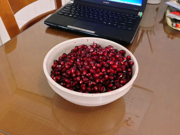 요즘 가장 최애 과일 – 석류