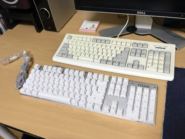 기계식 키보드로 변경 – 제닉스 스톰X 타이탄 마크5 키보드