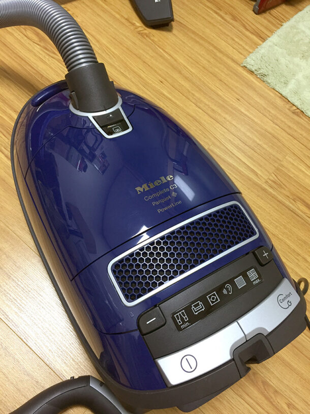 [개봉기] 청소기 – 밀레 C3 파켓 파워라인