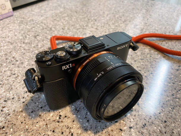 블로그용 카메라 구입: 소니 DSC-RX1RM2