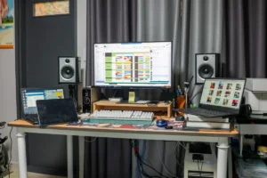 근황 – 재택근무