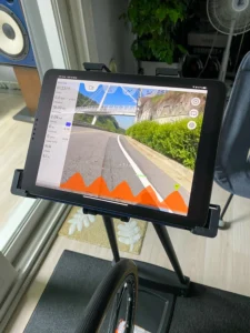 인도어 라이딩 중