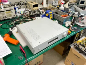 에이프릴 뮤직 서비스센터 방문 – AI700U 앰프 수리