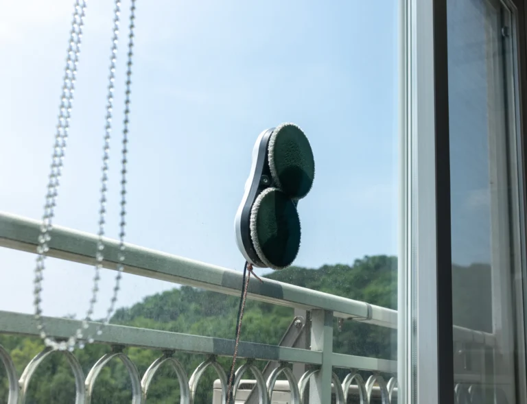 창문 로봇청소기 파워가드 WWB-S700W 구입